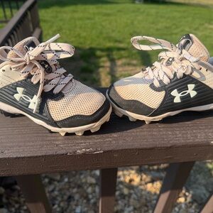 Under Armour Kids' Cleats